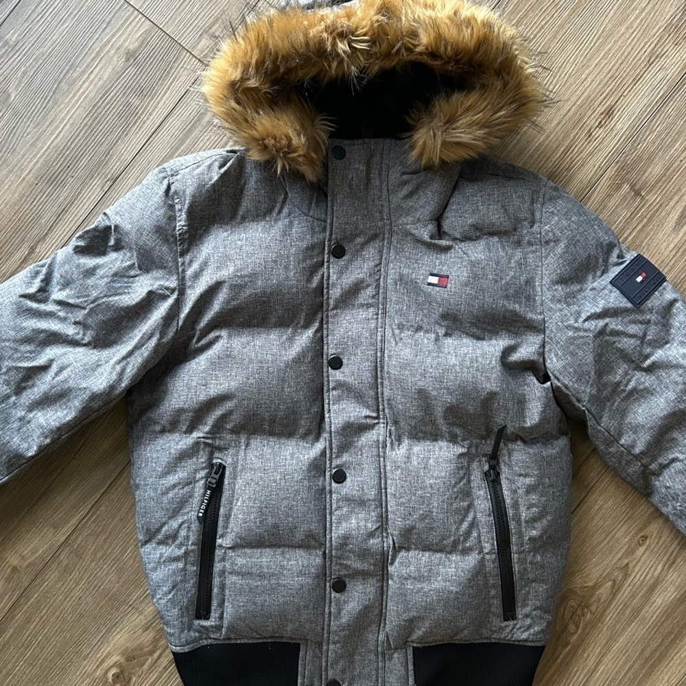 Tommy Hilfiger | Ultra Loft Down Hooded Coat in Grey Heather (S)